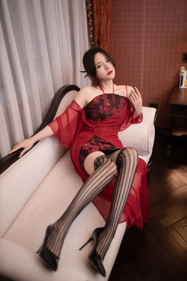 鱼子酱Fish《落叶有情》(125P)