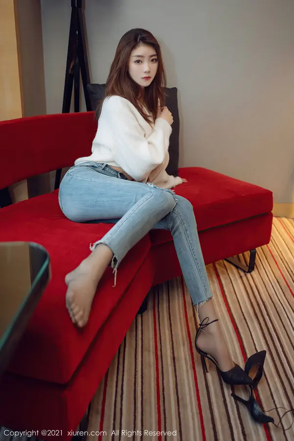 Vol. 03493 可乐Vicky(34P)