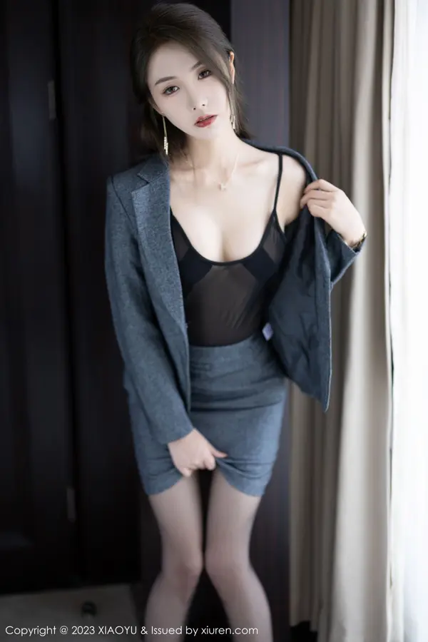 Vol. 1042 苏苏阿(101P)