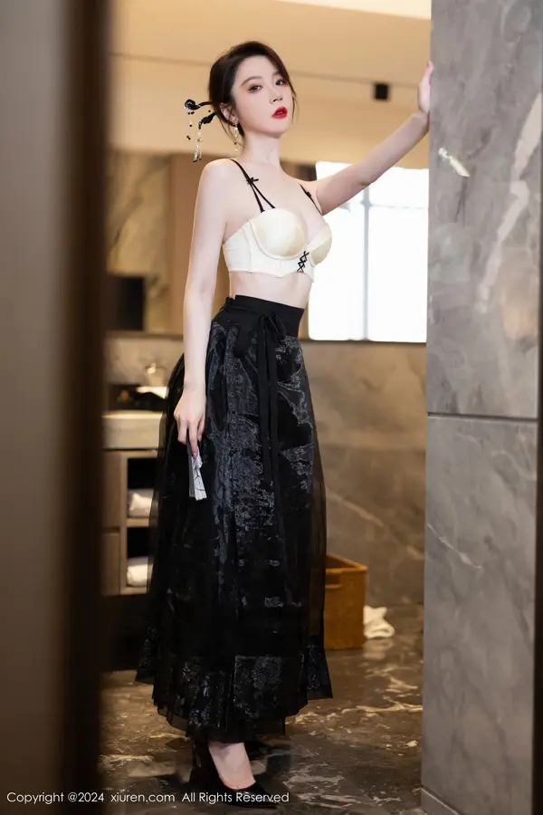 Vol. 08465 梦心玥(83P)