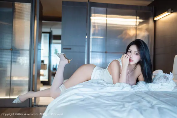 Vol. 11124 shelly诗莉(81P)