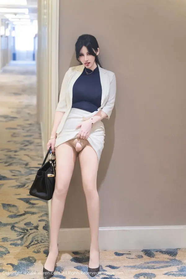 Vol. 09319 诗诗kiki(99P)