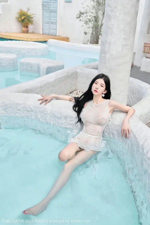 Vol. 07049 周于希Sally(90P)