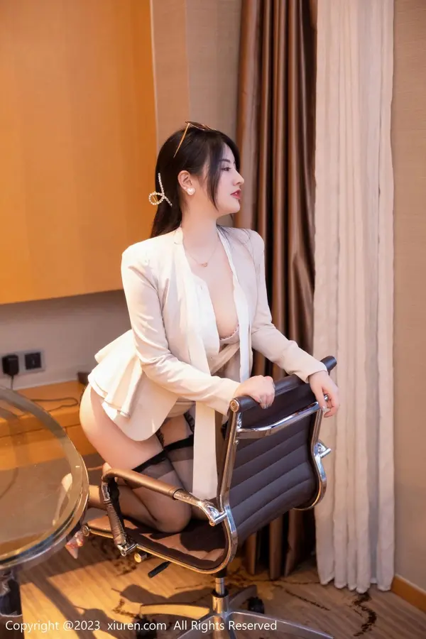 Vol. 06879 诗诗kiki(80P)
