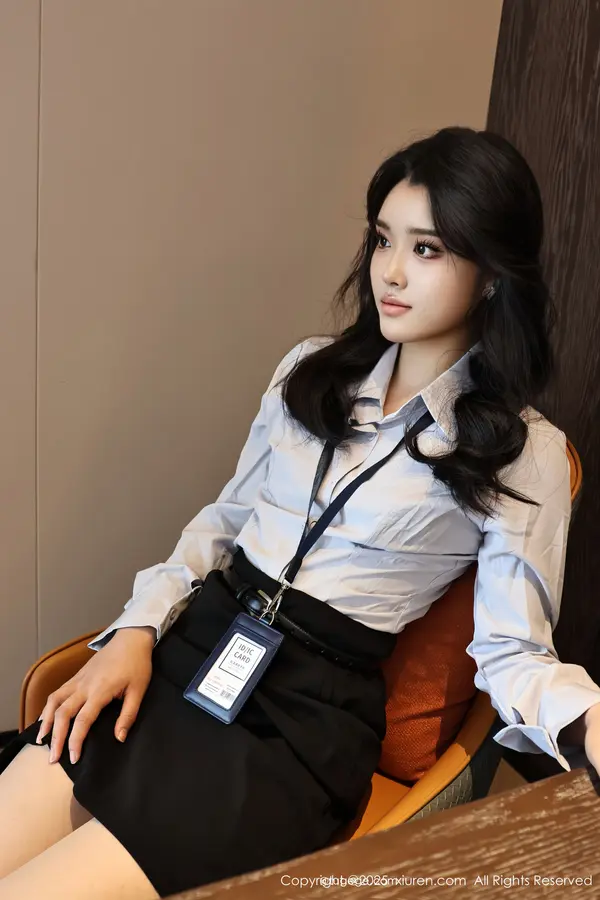 Vol. 10674 糯梨子(61P)