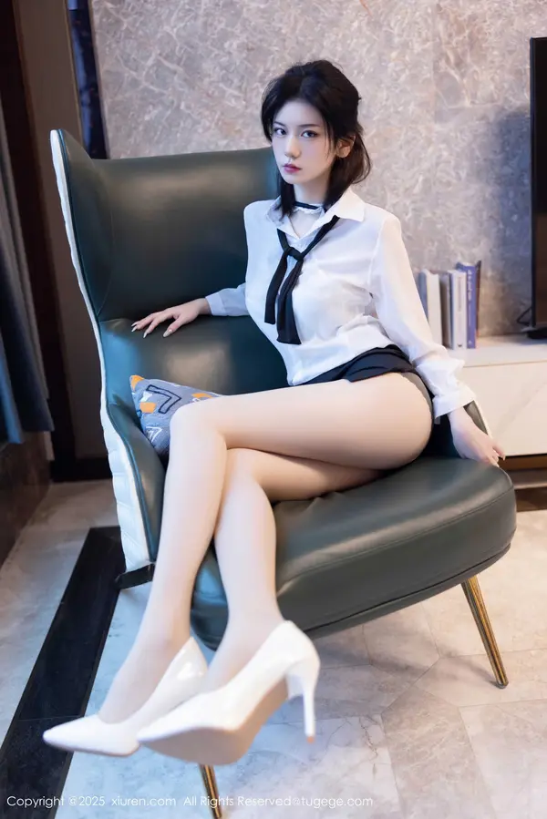 Vol. 11077 凌七七(80P)
