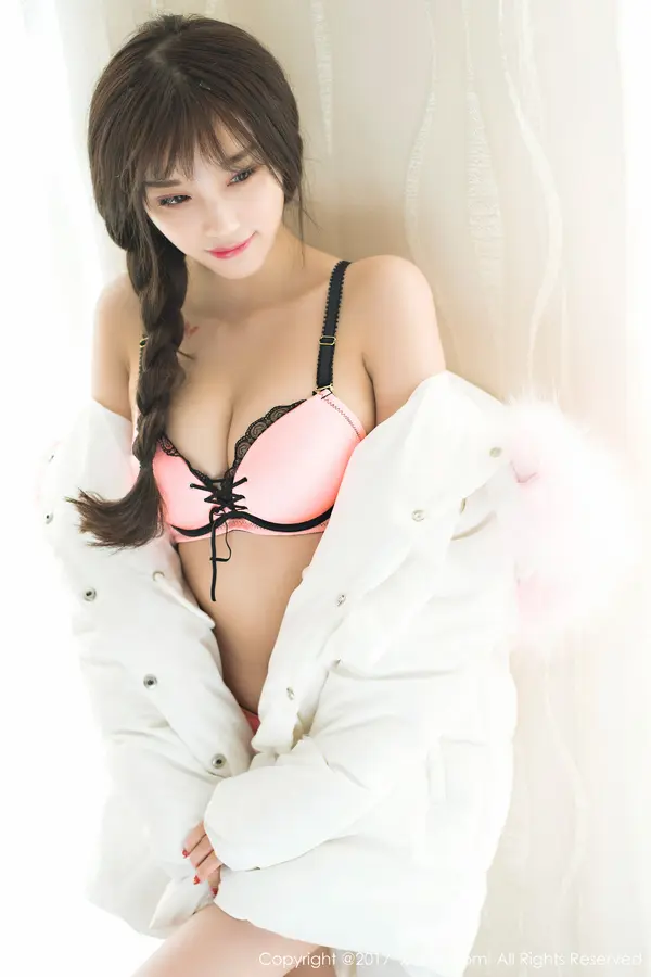 Vol. 00724 杨晨晨sugar(56P)