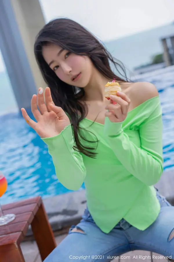 Vol. 04403 熊小诺(68P)