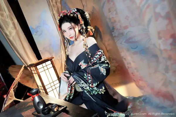 Vol. 05537 周于希Sally(81P)