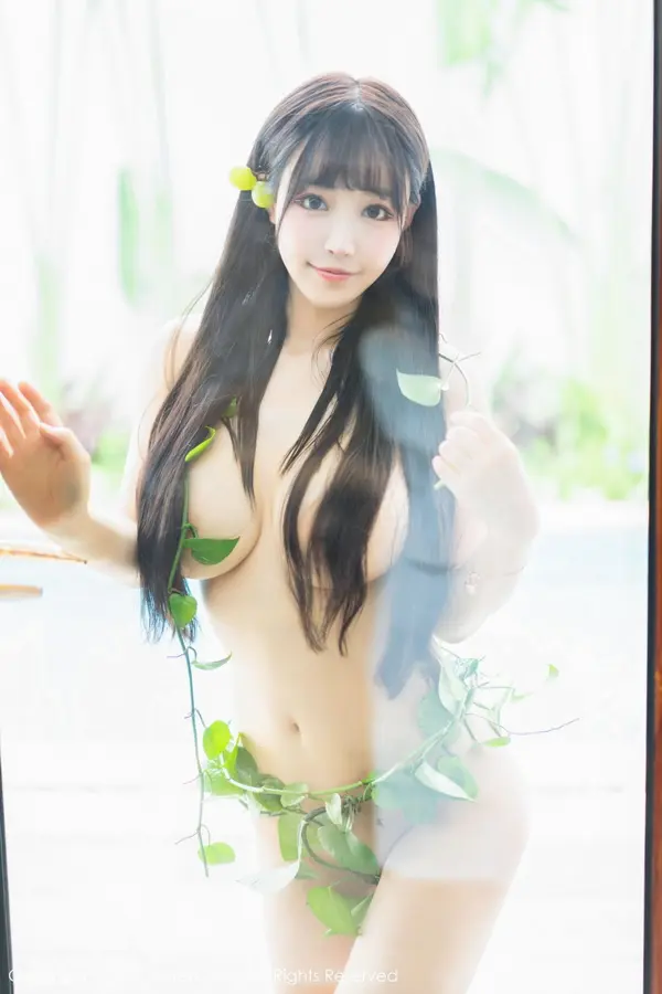 Vol. 05685 朱可儿Flora(45P)