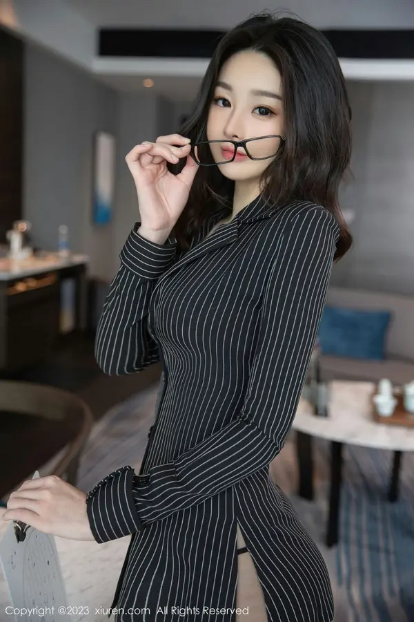 Vol. 06376 是小逗逗(81P)