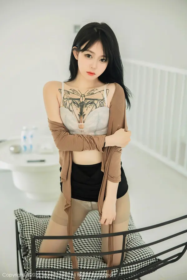 Vol. 05587 奶瓶.(101P)