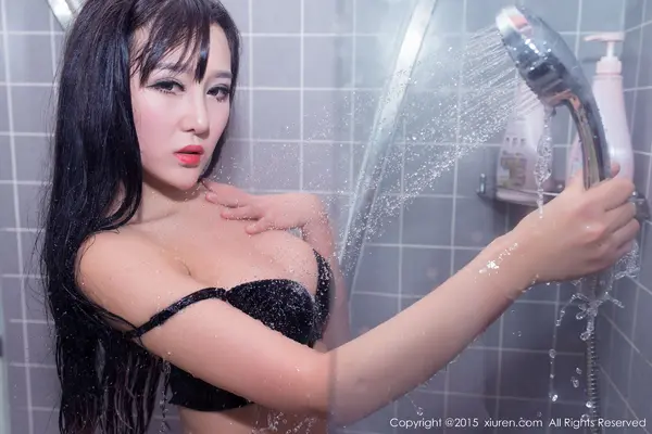 Vol. 00281 猪圈圈Kele(61P)