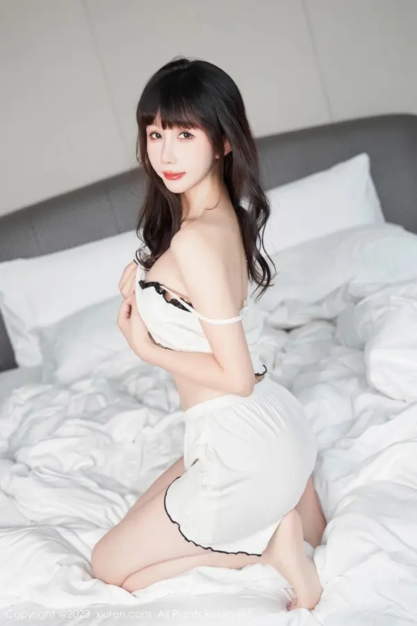 Vol. 06975 波巧酱(100P)