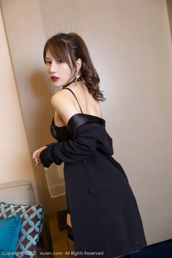 Vol. 04017 张欣欣(79P)