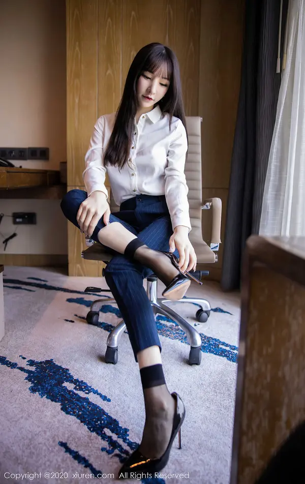 Vol. 02356 周于希Sandy(74P)