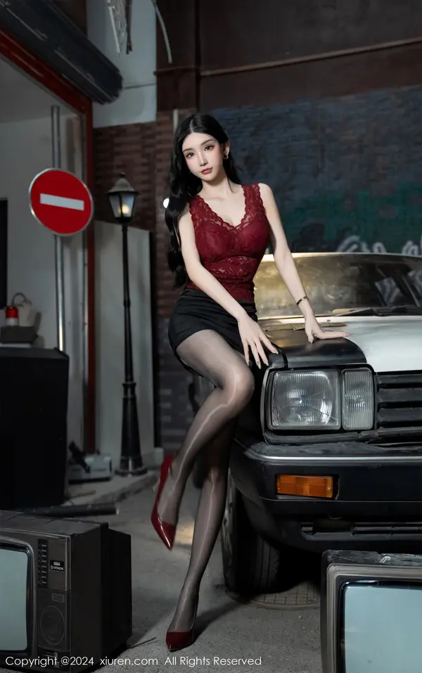 Vol. 07993 周于希Sally(94P)