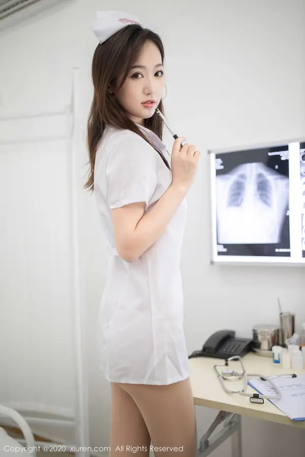 Vol. 02893 唐安琪(51P)