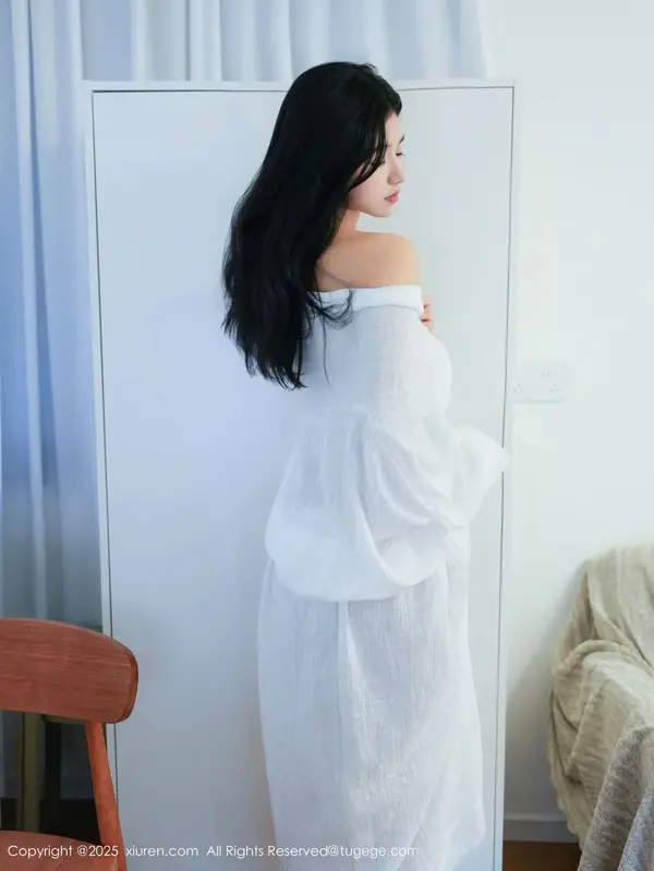 Vol. 10920 林悦溪儿(54P)