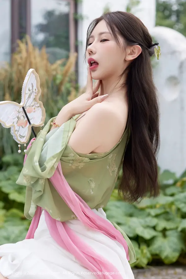 Vol. 10834 尹甜甜sunny(84P)