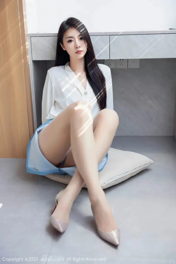 Vol. 07314 可乐Vicky(82P)