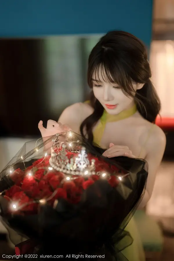Vol. 05875 婠婠么(86P)