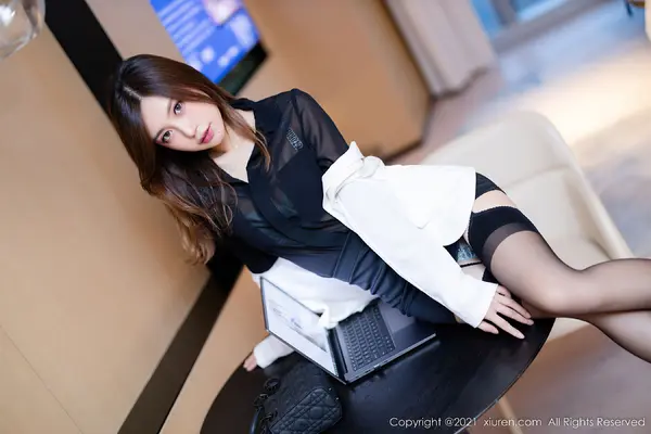 Vol. 04285 绮里嘉ula(69P)