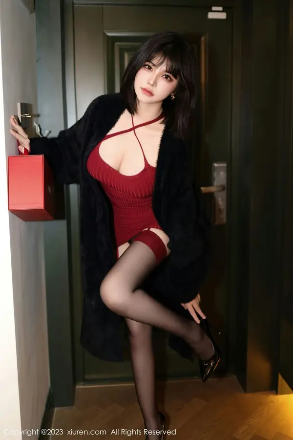 Vol. 06144 桃桃子_(82P)