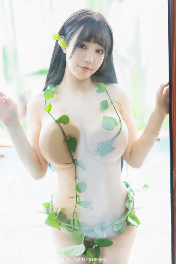 Vol. 05685 朱可儿Flora(45P)