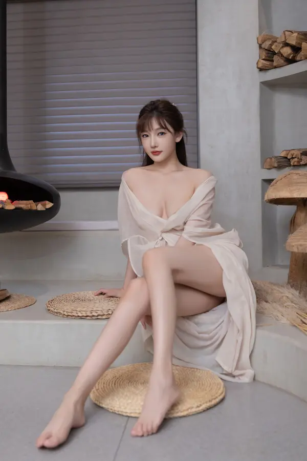 Vol. 10630 陆萱萱《私购流出》(91P)