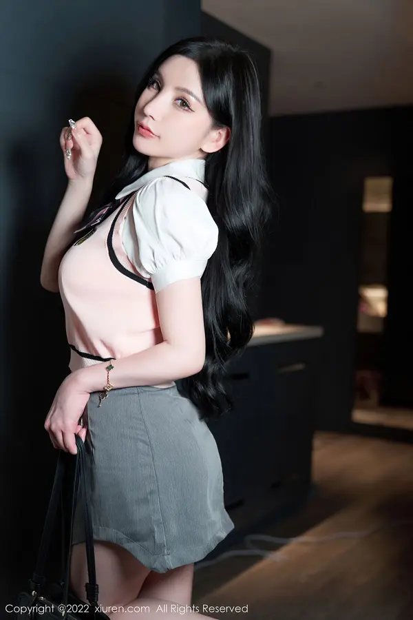 Vol. 05285 周于希Sally(87P)