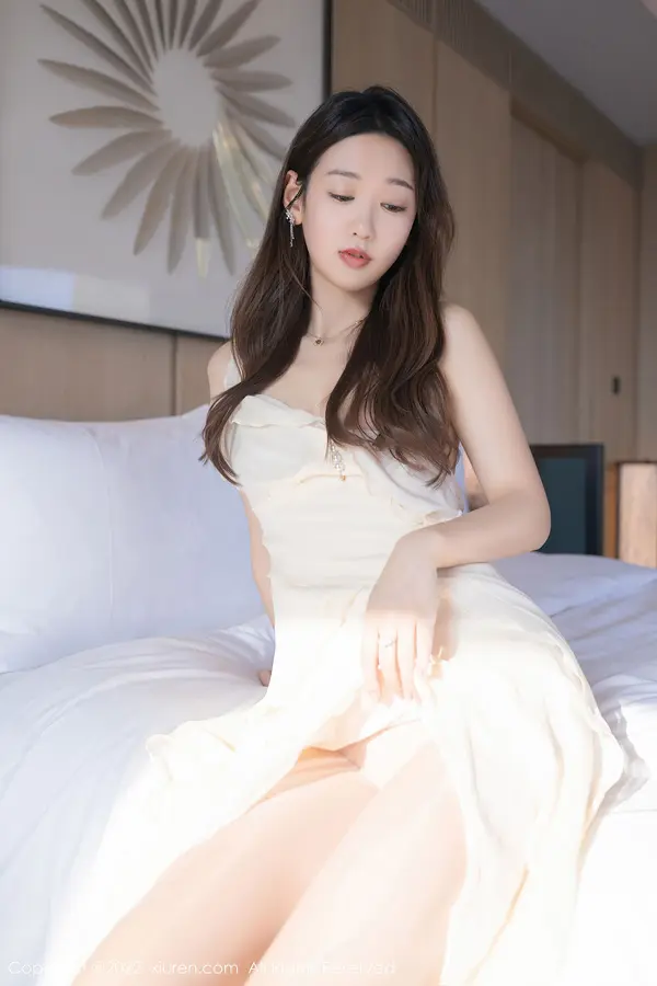 Vol. 04985 唐安琪(75P)