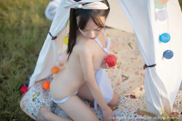 Vol. 01207 徐微微mia(81P)