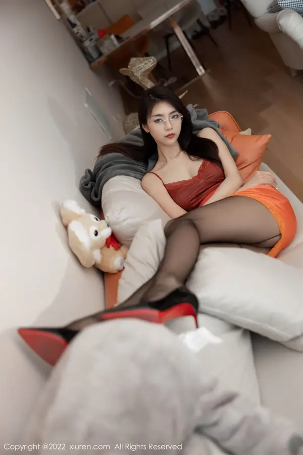 Vol. 05378 可乐Vicky(51P)