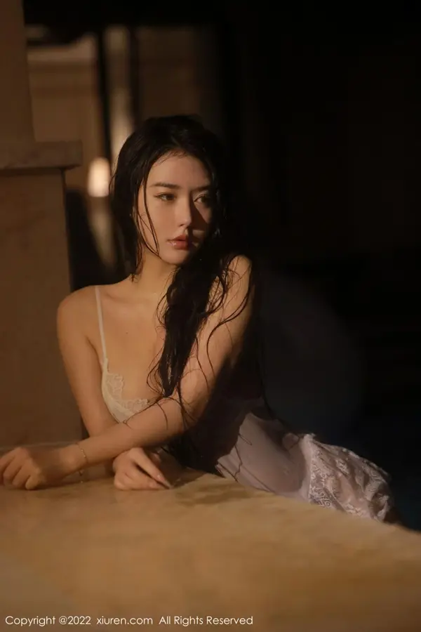 Vol. 04504 Manuela玛鲁娜(62P)