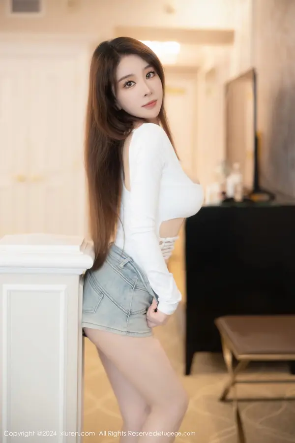 Vol. 08366 雨儿酱eve(82P)
