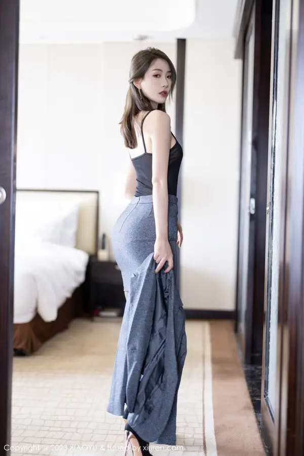 Vol. 1042 苏苏阿(101P)