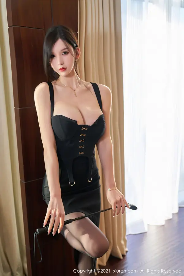 Vol. 04327 周于希(81P)