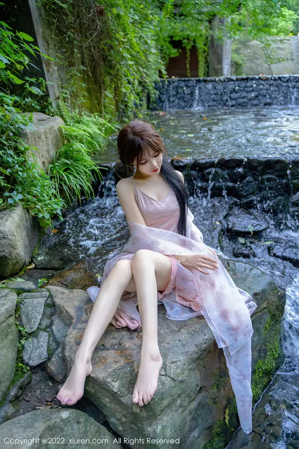 Vol. 5690 婠婠么(82P)