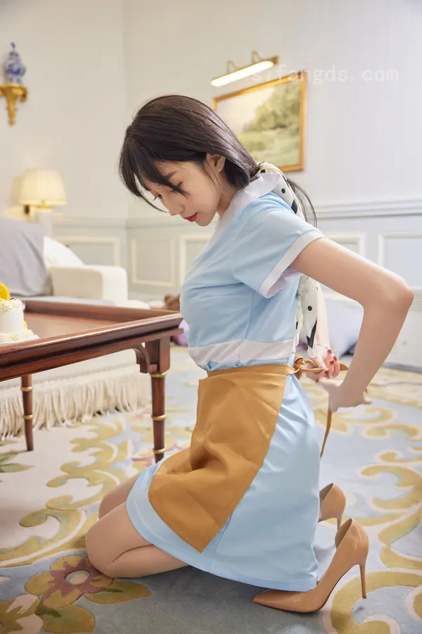 玥儿玥er《私购流出》(82P + 4V)