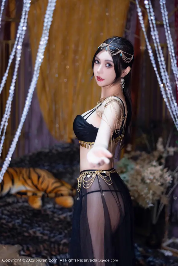 Vol. 10018 绮里嘉ula(80P)