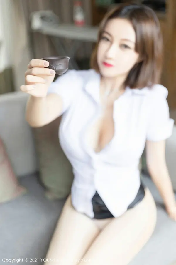 Vol. 0704 果儿Victoria(50P)
