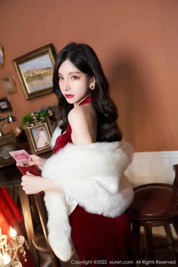 Vol. 04545 周于希Sally(84P)