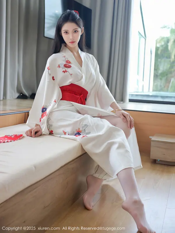 Vol. 10767 梨霜儿(84P)