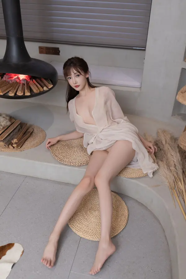 Vol. 10630 陆萱萱《私购流出》(91P)