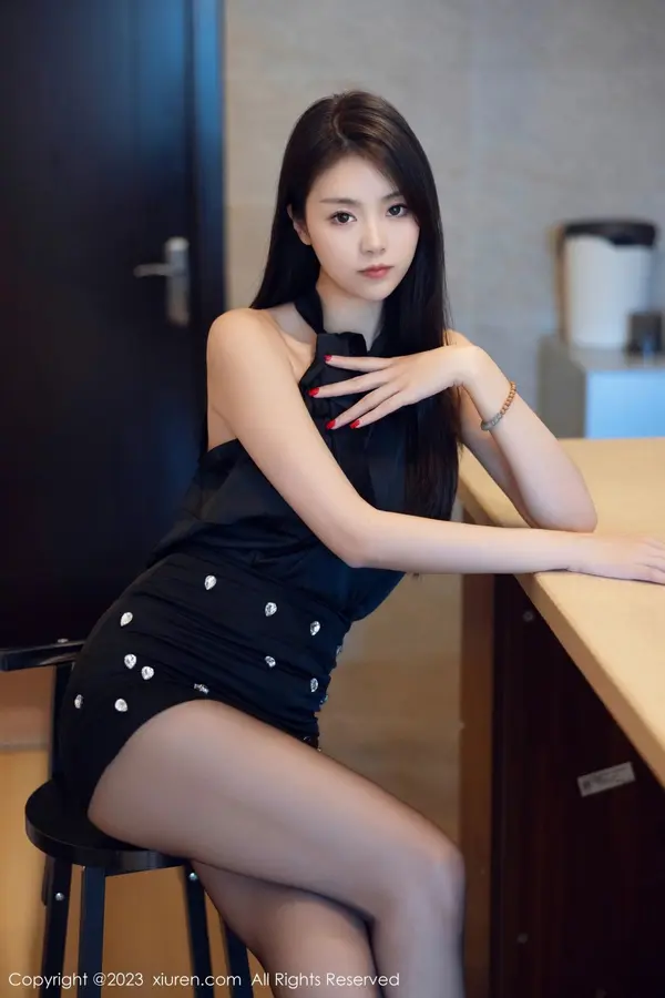 Vol. 07535 可乐Vicky(83P)