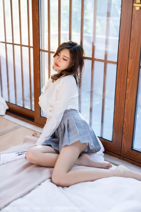 Vol. 04192 绮里嘉ula(46P)