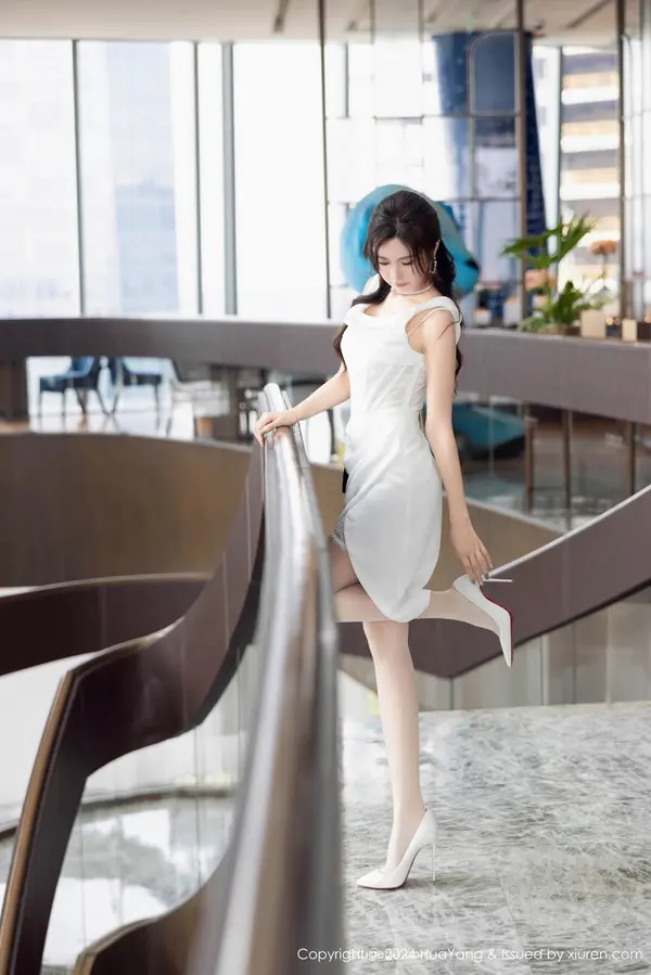Vol. 0612 绮里嘉ula(87P)