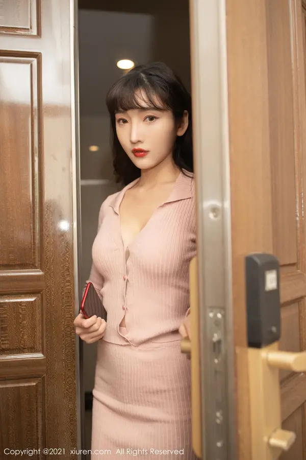 Vol. 03736 陆萱萱(66P)