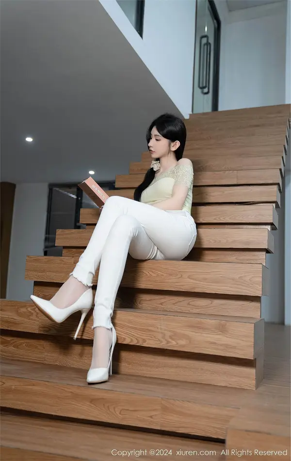 Vol. 08633 周于希Sally(92P)